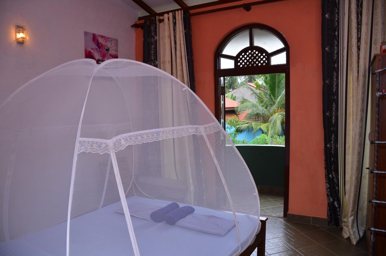 Lilly Palace Villa Guest House Negombo Exterior photo